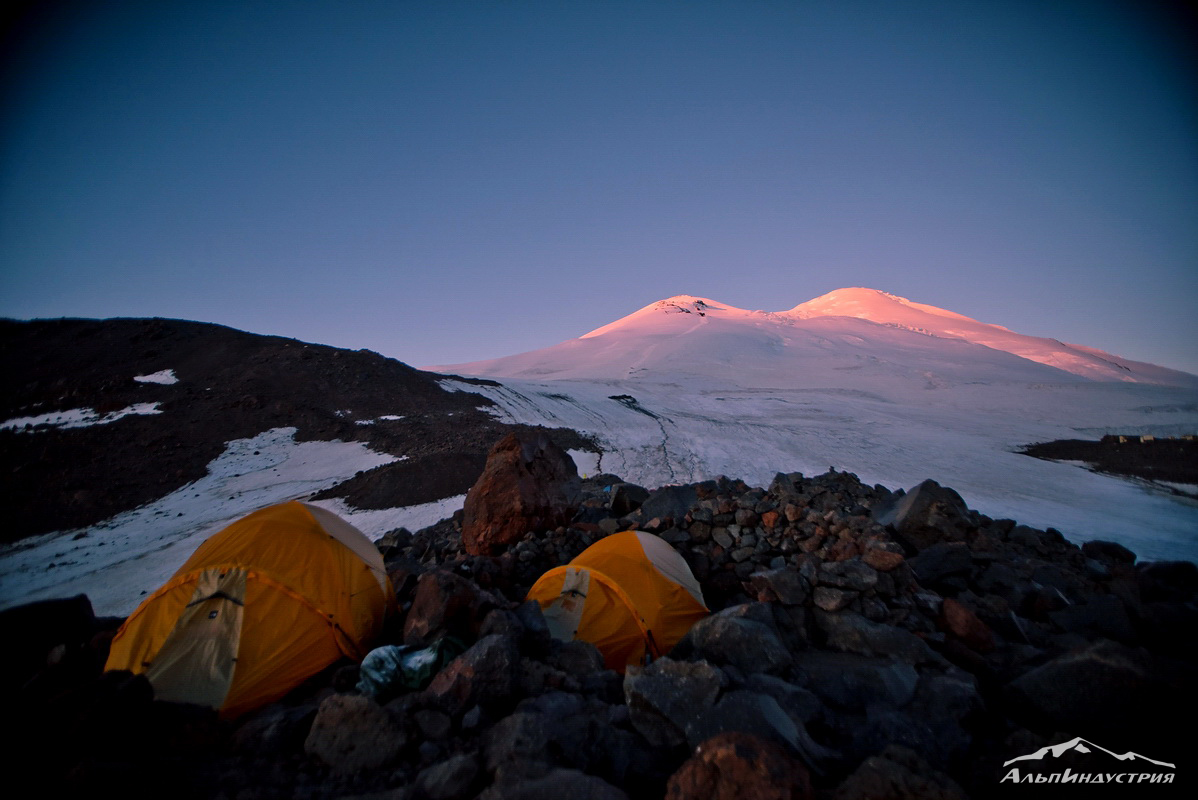 Северный лагерь на Эльбрусе (3700)